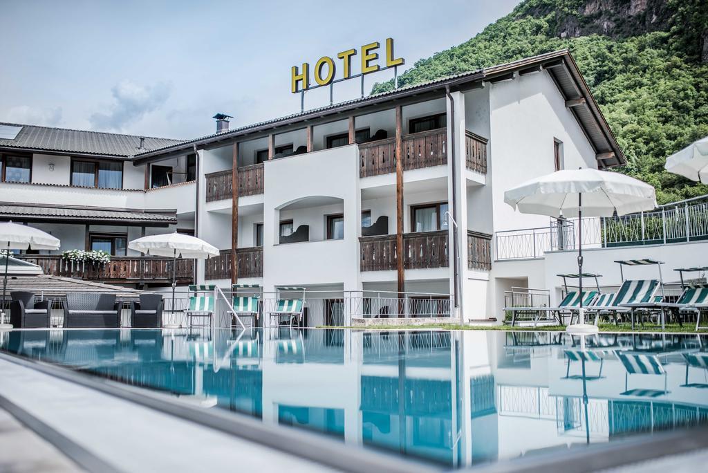 Hotel Foerstlerhof Postal / Burgstall Exterior foto
